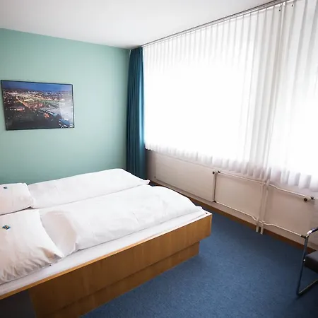 X-tra 3* Zürich
